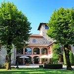 Hotel Relais & Castello Di Casiglio 4*