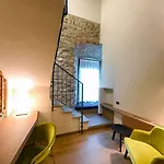 Relais & Castello Di Casiglio Hotel Erba