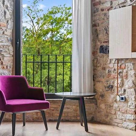 فندق Relais & Castello Di Casiglio 4*