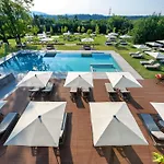 Relais & Castello Di Casiglio ホテル