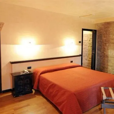 Relais & Castello Di Casiglio 4* Erba