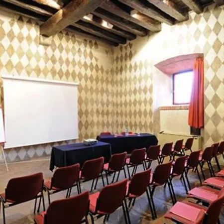Relais & Castello Di Casiglio 4* Erba