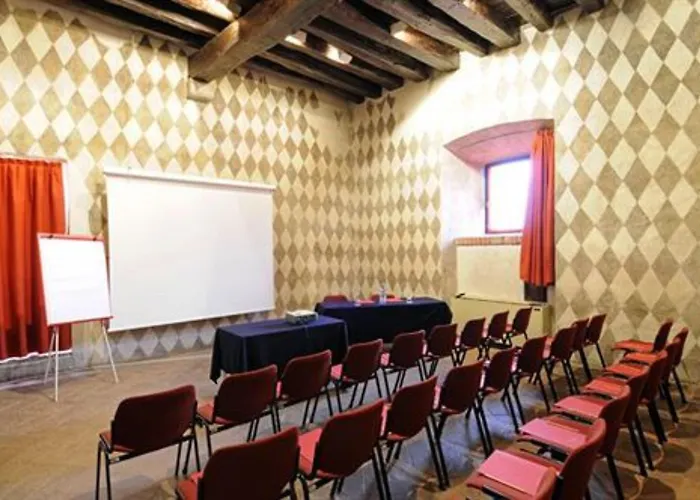 Relais & Castello Di Casiglio 4* إيربا
