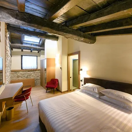 Hotel Relais Castello Di Casiglio