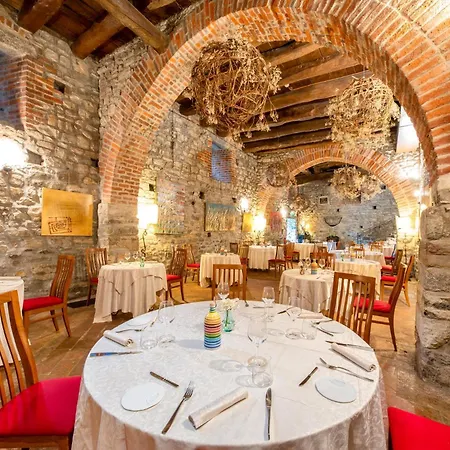 Relais Castello Di Casiglio Erba