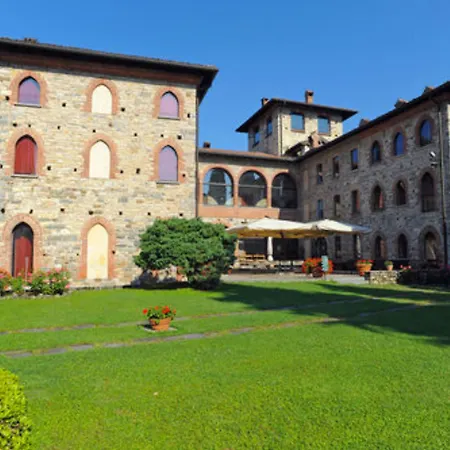 Relais & Castello Di Casiglio 호텔