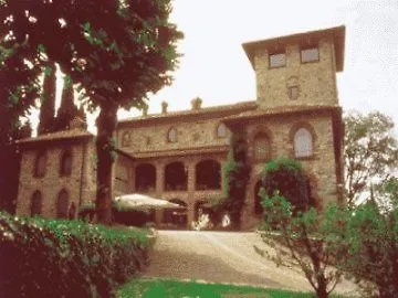 Relais Castello Di Casiglio 4*
