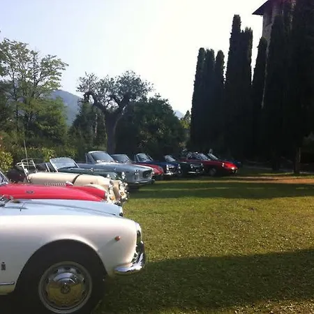 Relais Castello Di Casiglio 4*